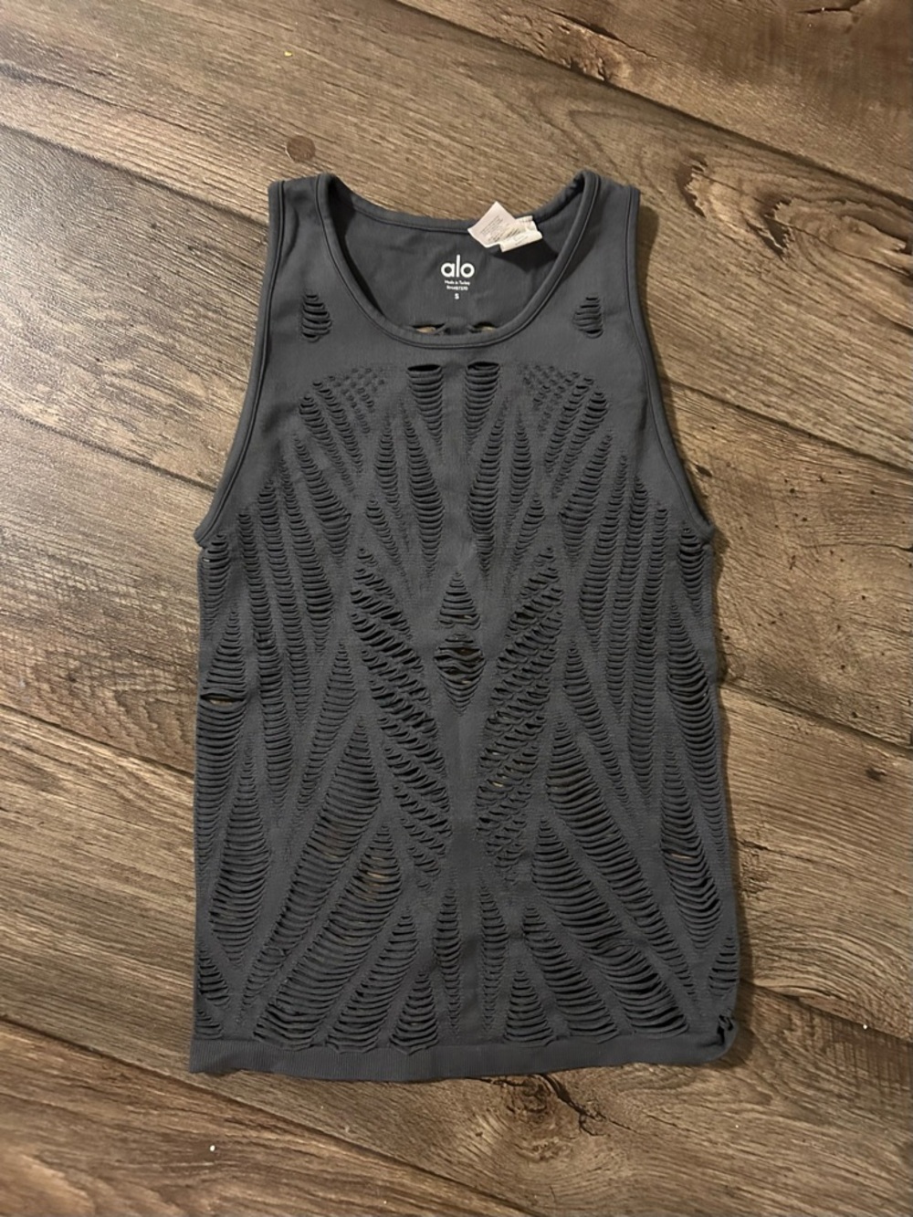 ALO Vixen fitted muscle tank grey small
